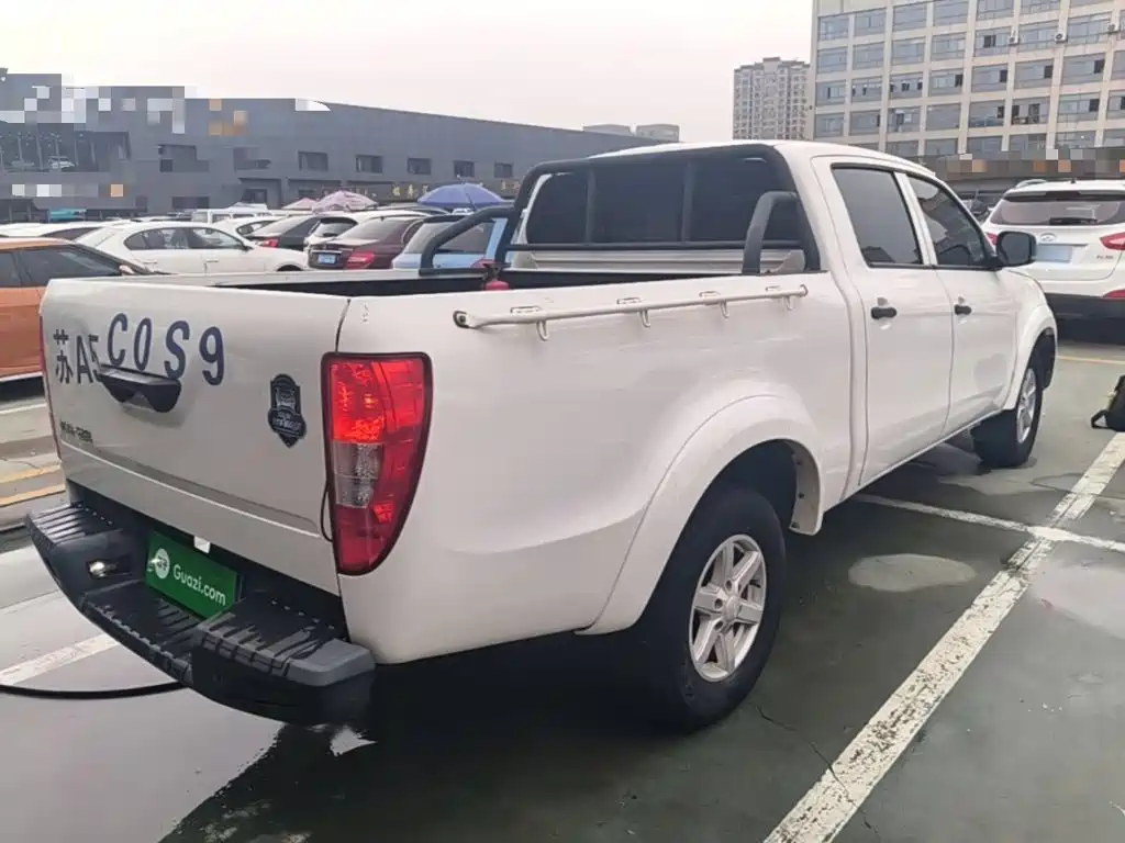 Jiangling Baodian 2023 2023 2.5T Diesel 2WD Comfort Edition Flatbed Long Wheelbase JX4D25A6L