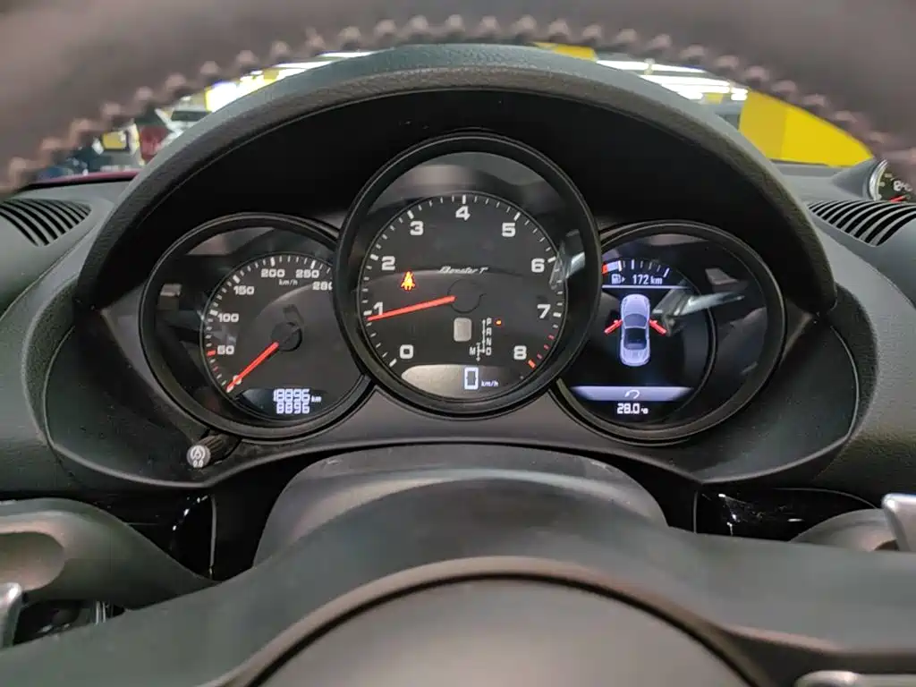 Photo 12 - Porsche 718