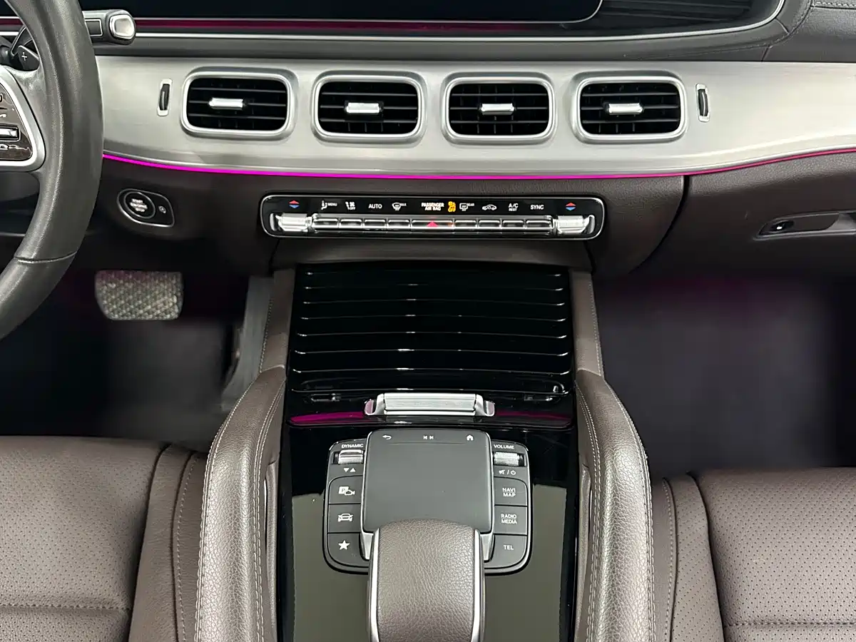 Mercedes-Benz GLE 2020 Facelift GLE 450 4MATIC Dynamic фото 15