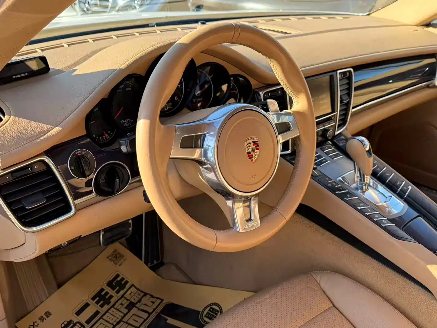 Porsche Panamera 2010 Panamera 3.6L фото 8