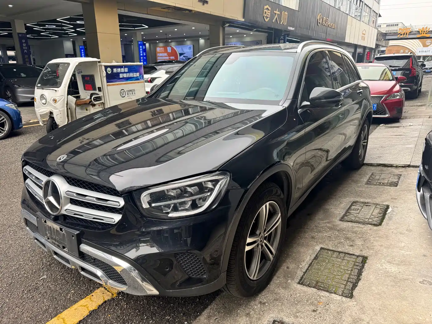Mercedes-Benz GLC 2020 Facelift GLC 260 L 4MATIC Dynamic