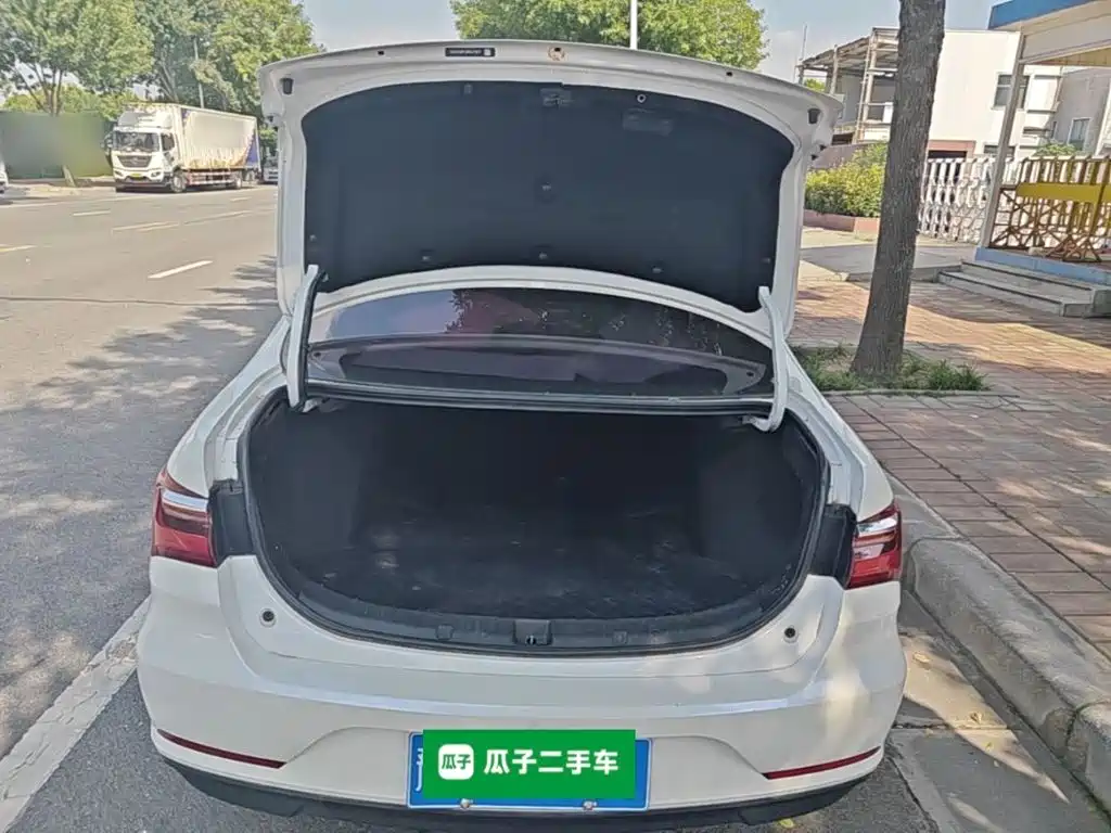 BYD Qin 2020 2019 1.5L Automatic Prestige