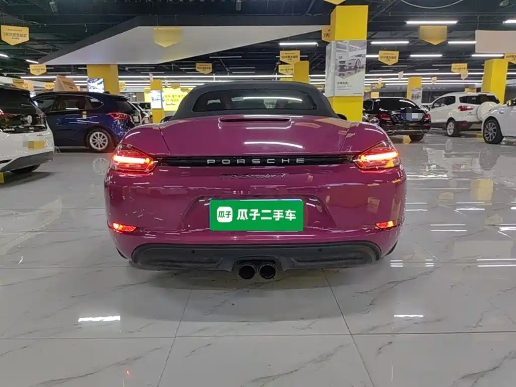 Photo 6 - Porsche 718