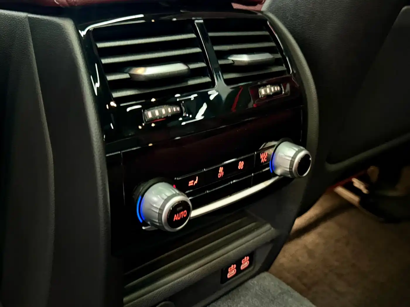 BMW 5 Series 2022 530Li Exclusive M Sport Package фото 16