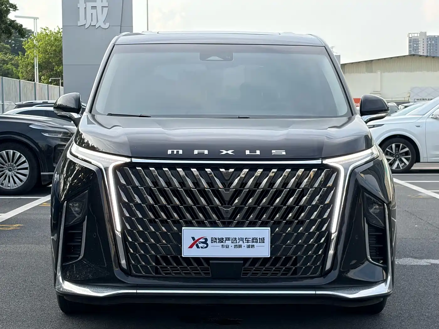 SAIC Maxus Maxus G90 2024 2023 2.0T Galaxy 7-seater