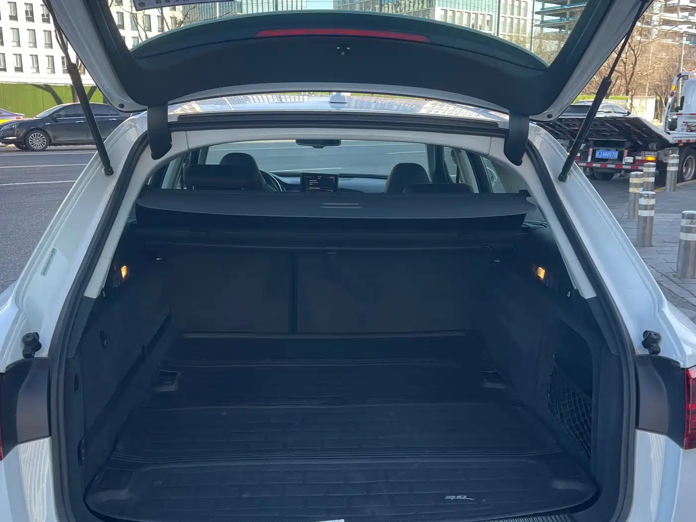 Audi A6 (Import) 2015 3.0T allroad quattro фото 18