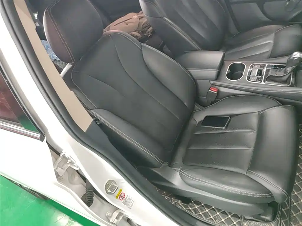 BYD Song MAX 2018 1.5T Auto Smart Connected Flagship 7-Seater фото 25