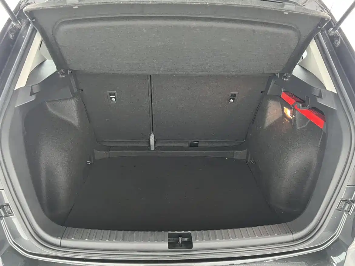 Volkswagen Tharu 2022 280TSI 2WD Trend фото 19