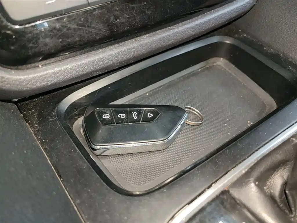 BYD Song MAX 2018 1.5T Auto Smart Connected Flagship 7-Seater фото 9