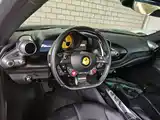Фото 3 - Ferrari F8