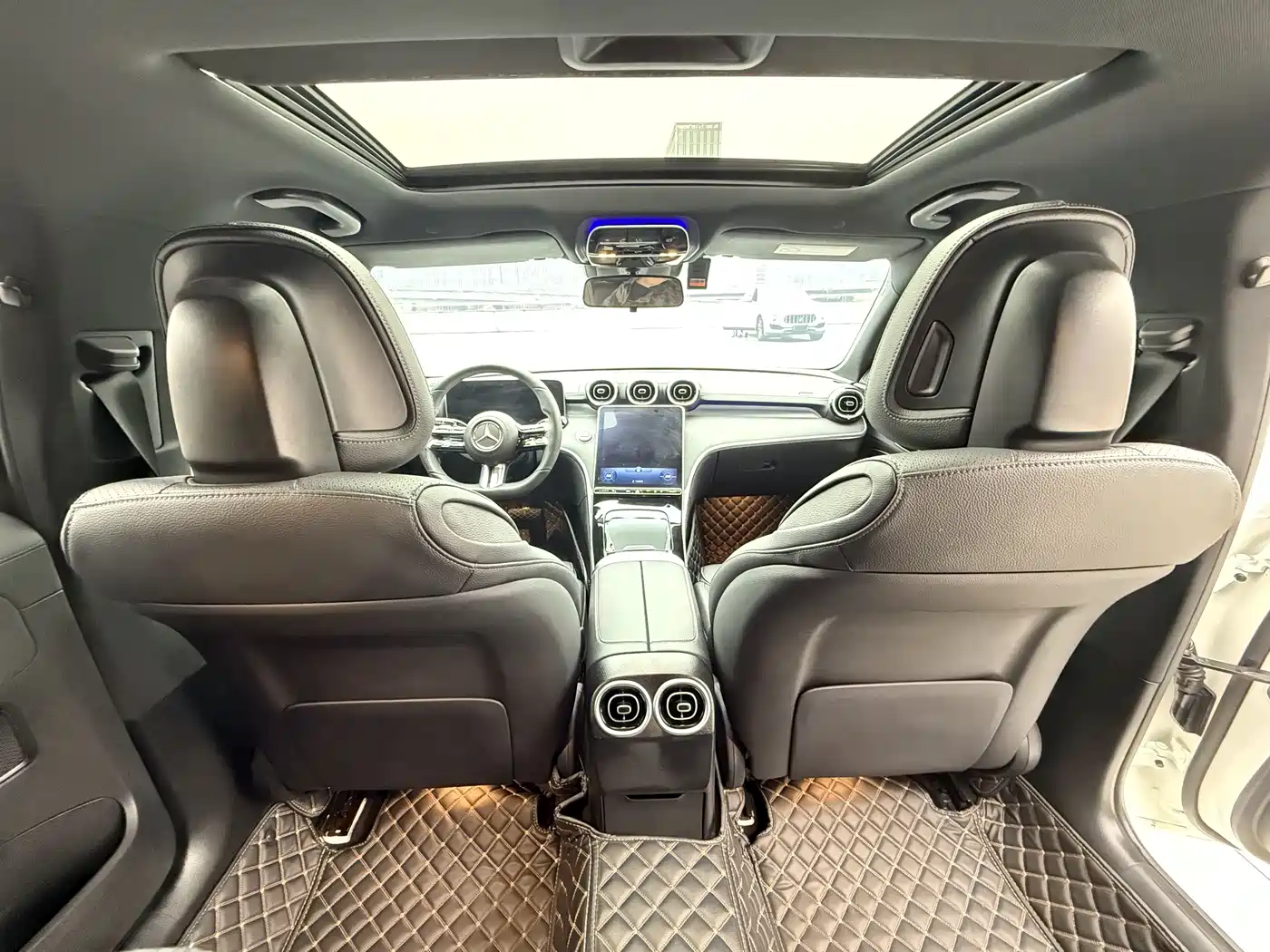 Mercedes-Benz C-Class 2022 Facelift C 200 L Sport фото 23
