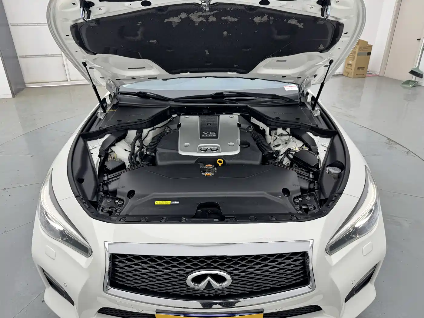 Infiniti Q50 2017 2014 3.7L Comfort Edition