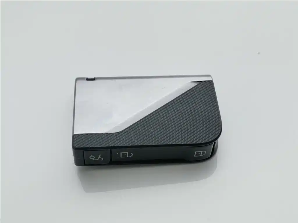 Lynk & Co 06 2020 1.5T Halo фото 19