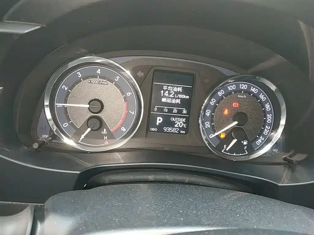 Toyota Corolla 2014 1.6L CVT GL-i Leather Edition фото 12