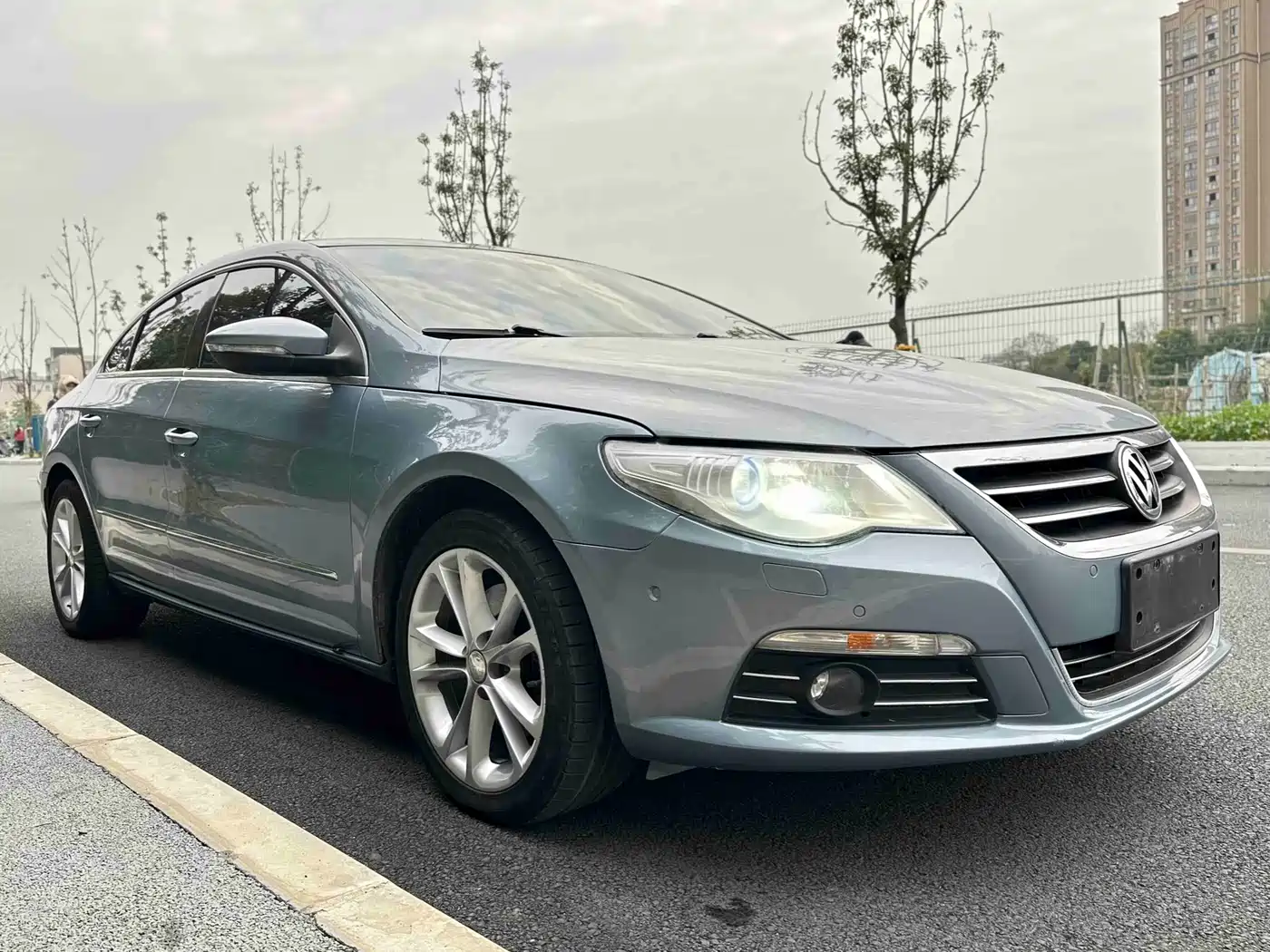 Volkswagen FAW-Volkswagen CC 2010 2.0TSI Luxury фото 3