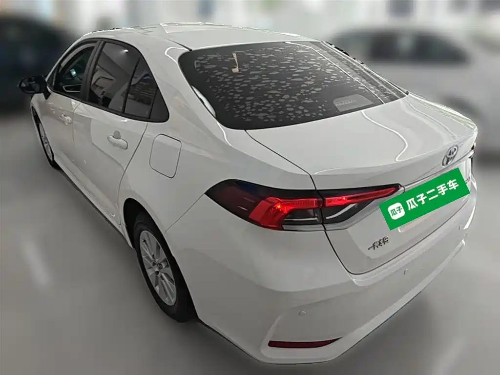 Toyota Corolla 2019 1.2T S-CVT GL-i Elite Edition фото 9