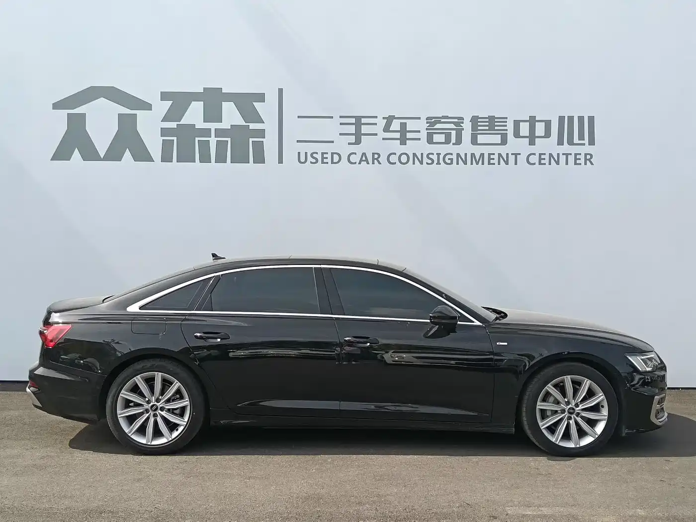 Audi A6L 2024 45 TFSI Premium Dynamic фото 3