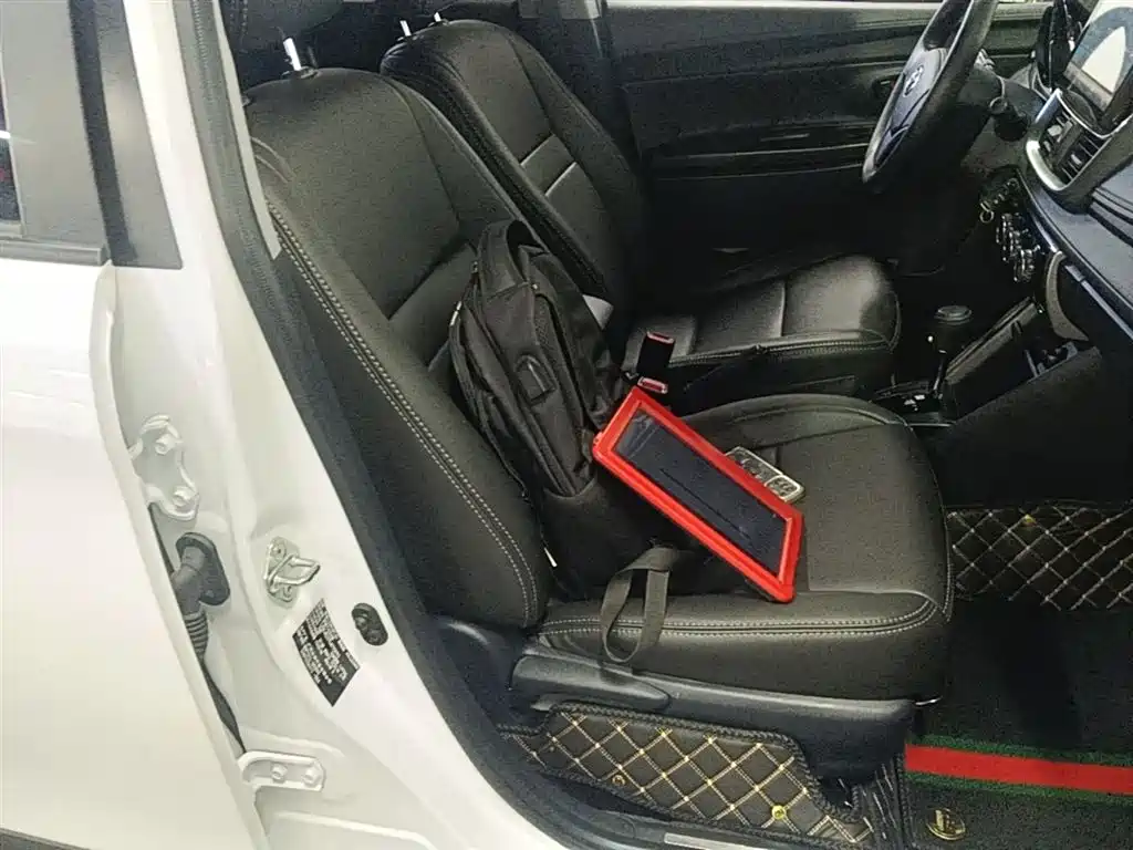 Toyota YARiS L Zhi Xuan 2020 Zhi Xuan X 1.5L CVT Leading фото 25