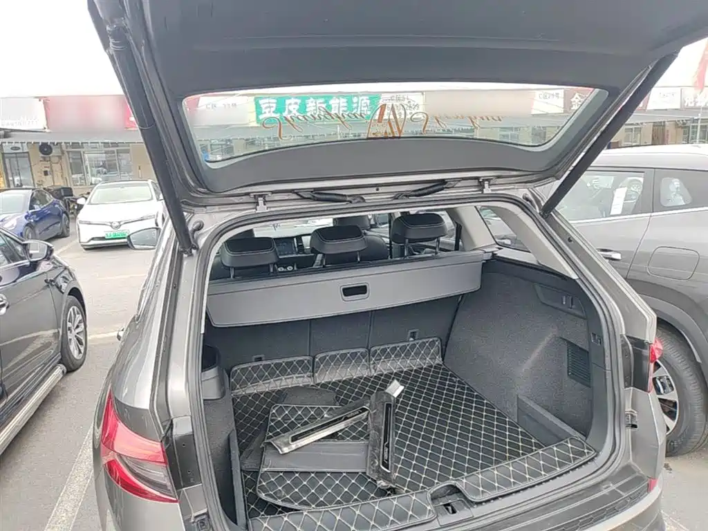 Škoda Kodiaq 2018 TSI330 5-seat FWD Luxury фото 19