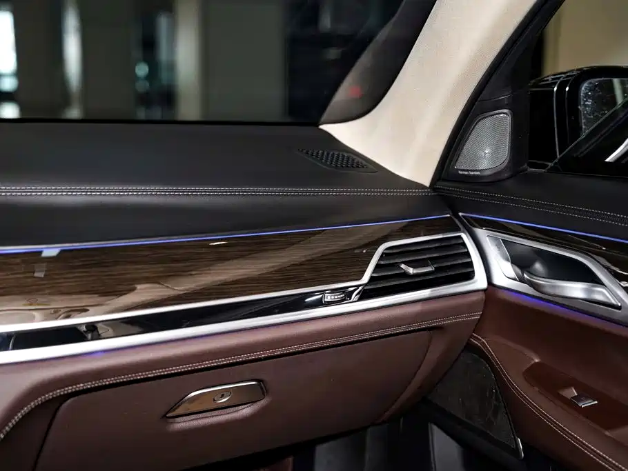 BMW 7 Series 2021 2019 Facelift 730Li Luxury Package
