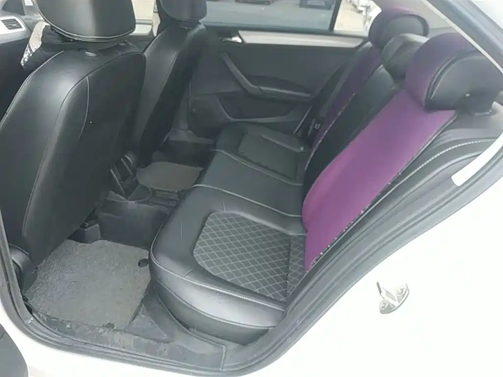 Škoda Rapid 2019 1.5L Automatic Comfort China V фото 17