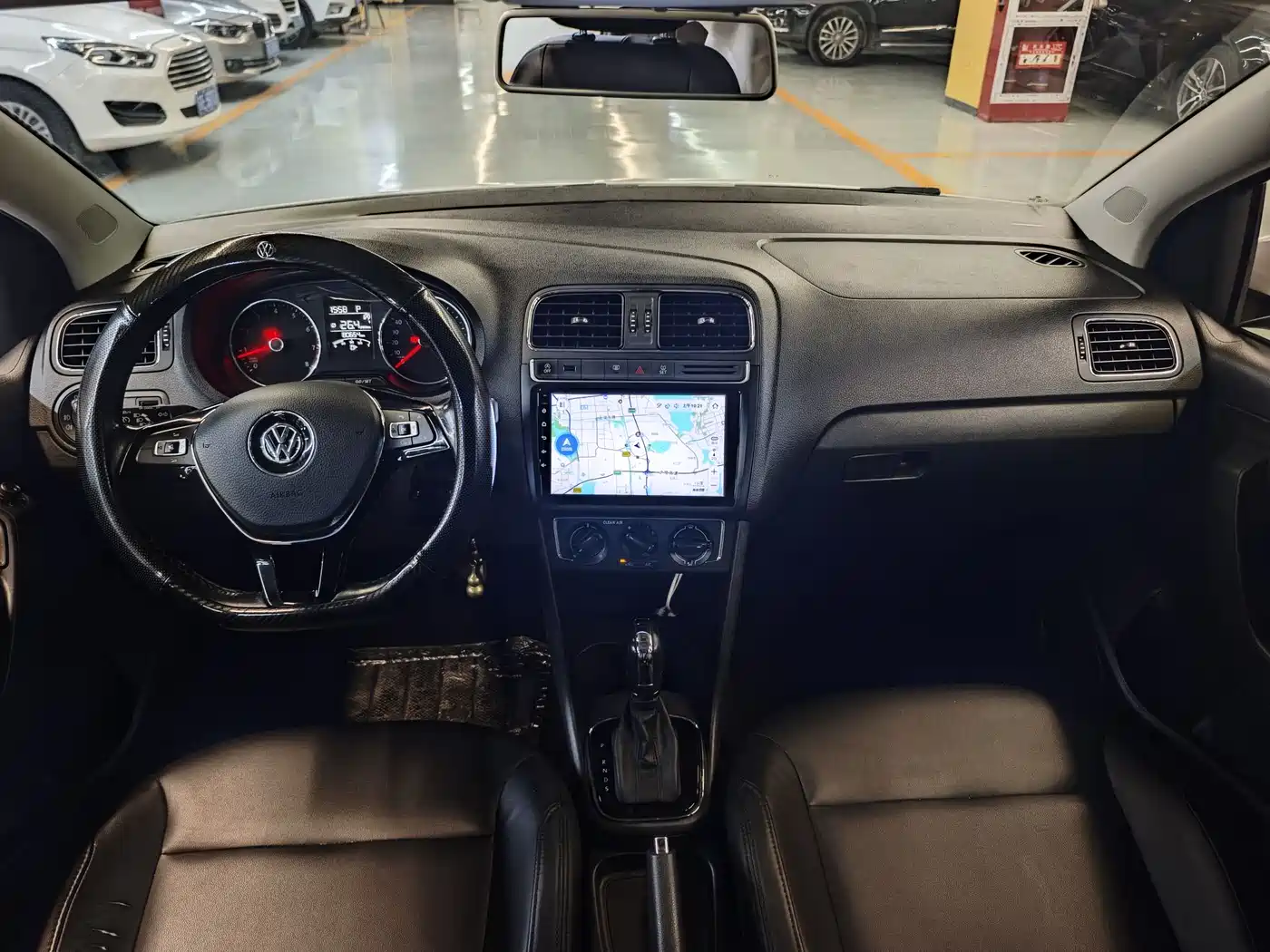 Volkswagen Polo 2018 1.5L Auto Comfort фото 4