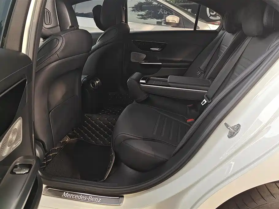 Mercedes-Benz C-Class 2023 C 260 L Sport фото 11