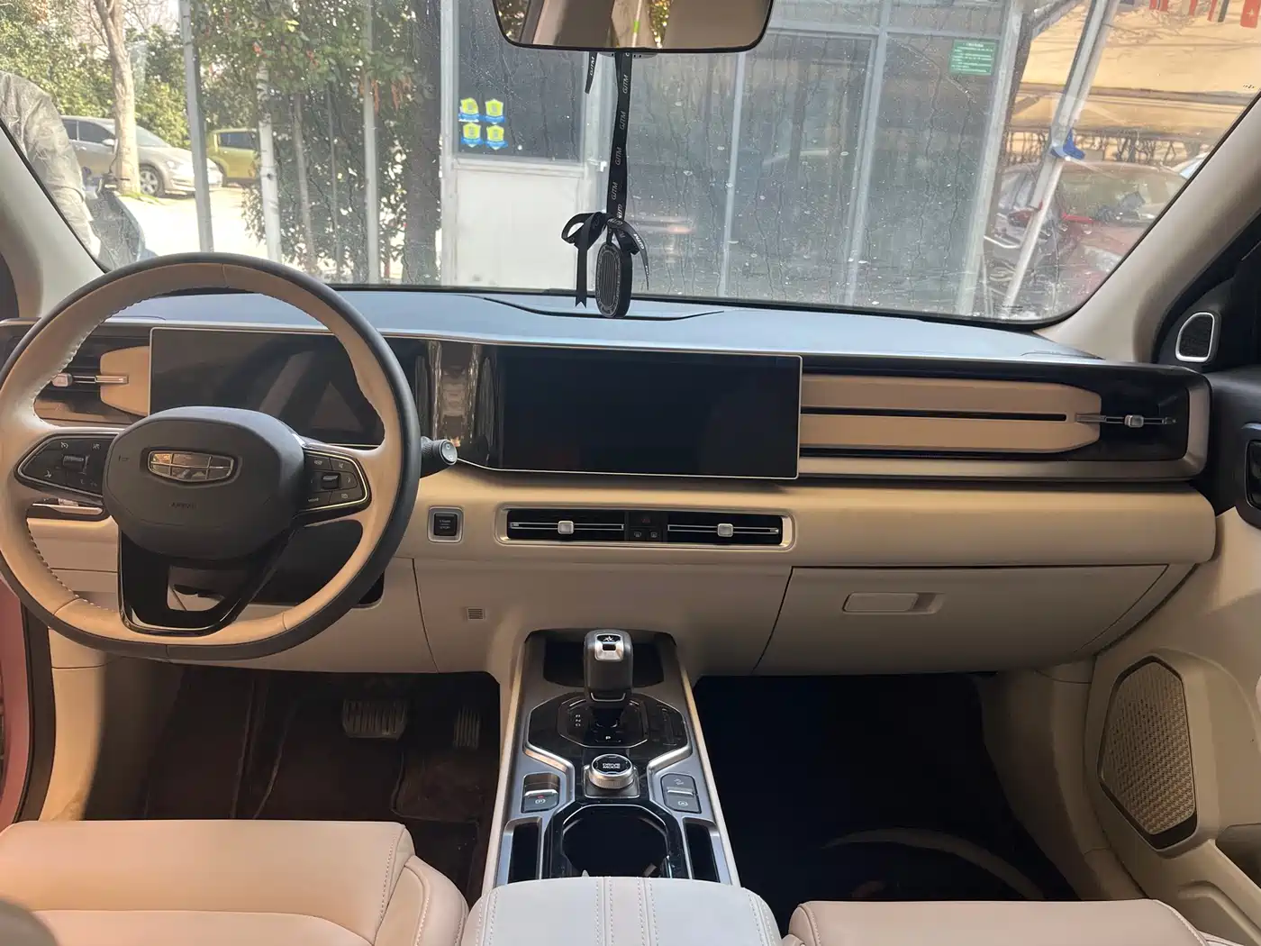 GEELY AUTOMOBILE GEELY ICON