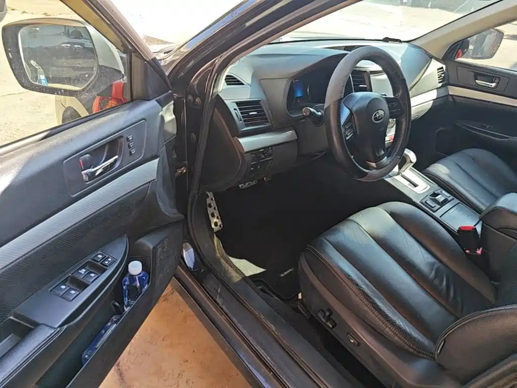 Photo 16 - Subaru Outback