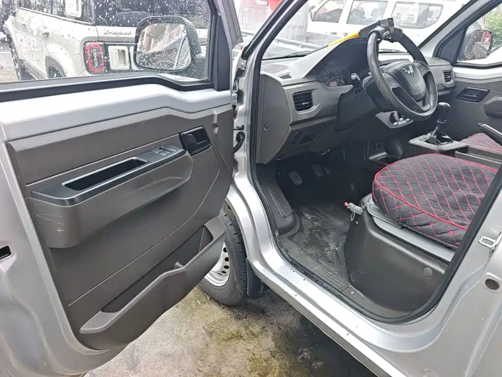 Wuling Motors Wuling Rongguang New Truck 2021 2019 1.8L Single Cab China VI LJ479Q6