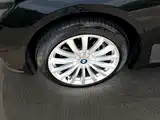 Фото 14 - BMW 7 Series
