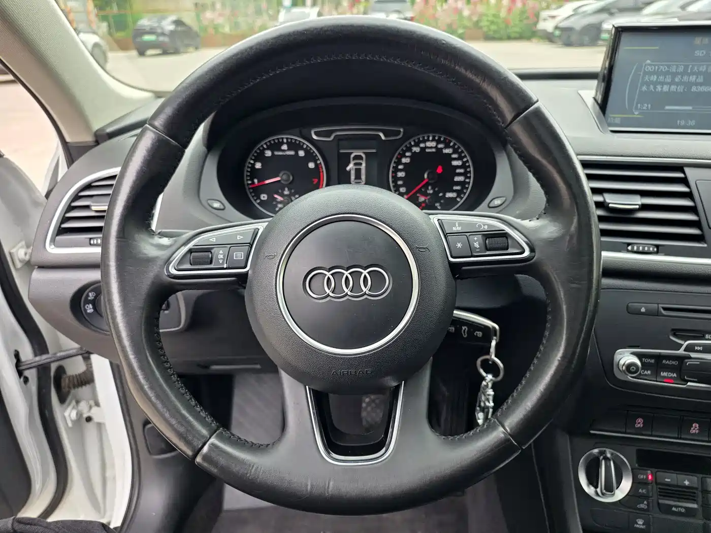 Audi Q3 2015 35 TFSI Progressive фото 8