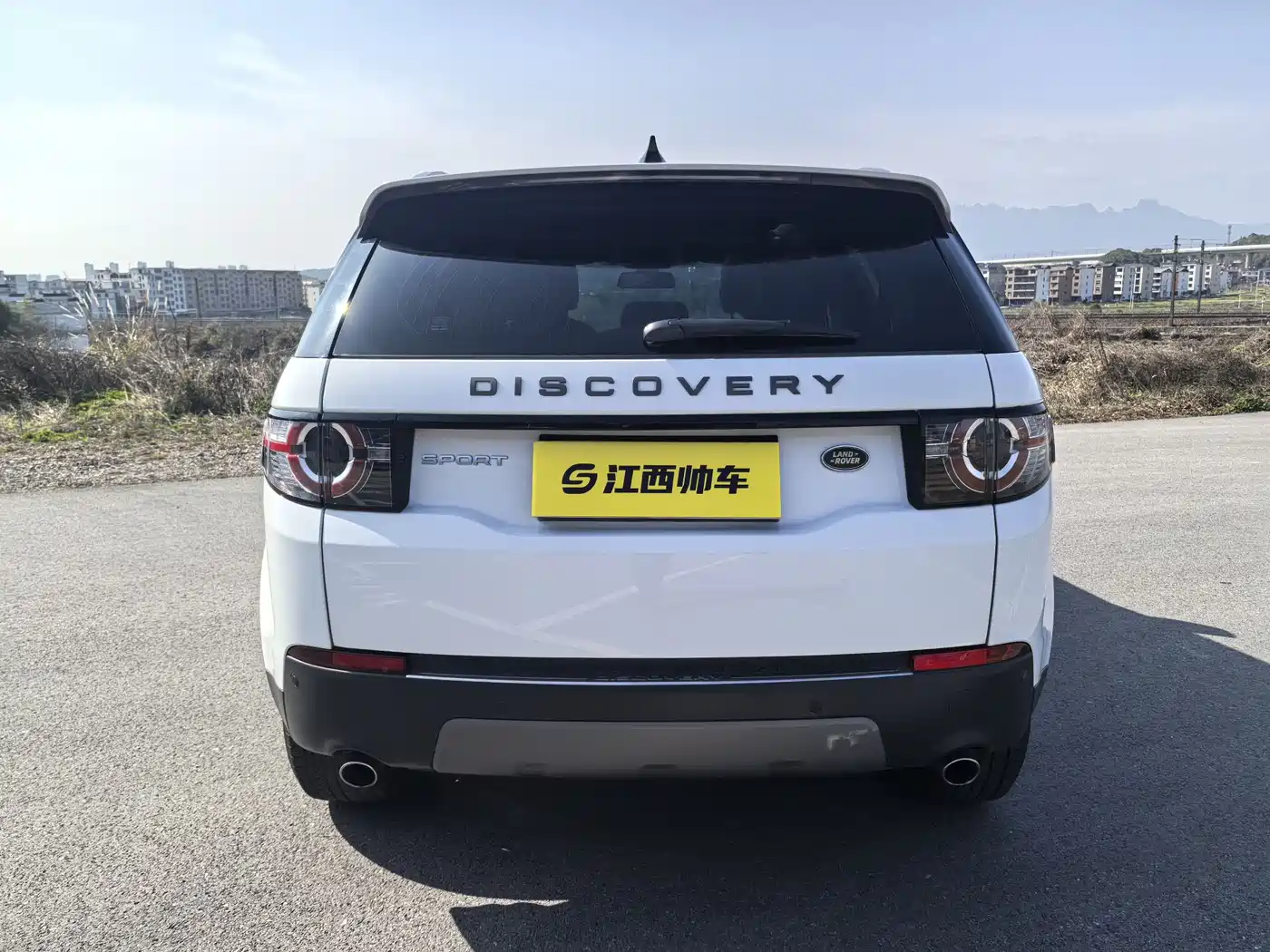 Land Rover Discovery Sport 2018 240PS SE Edition фото 15