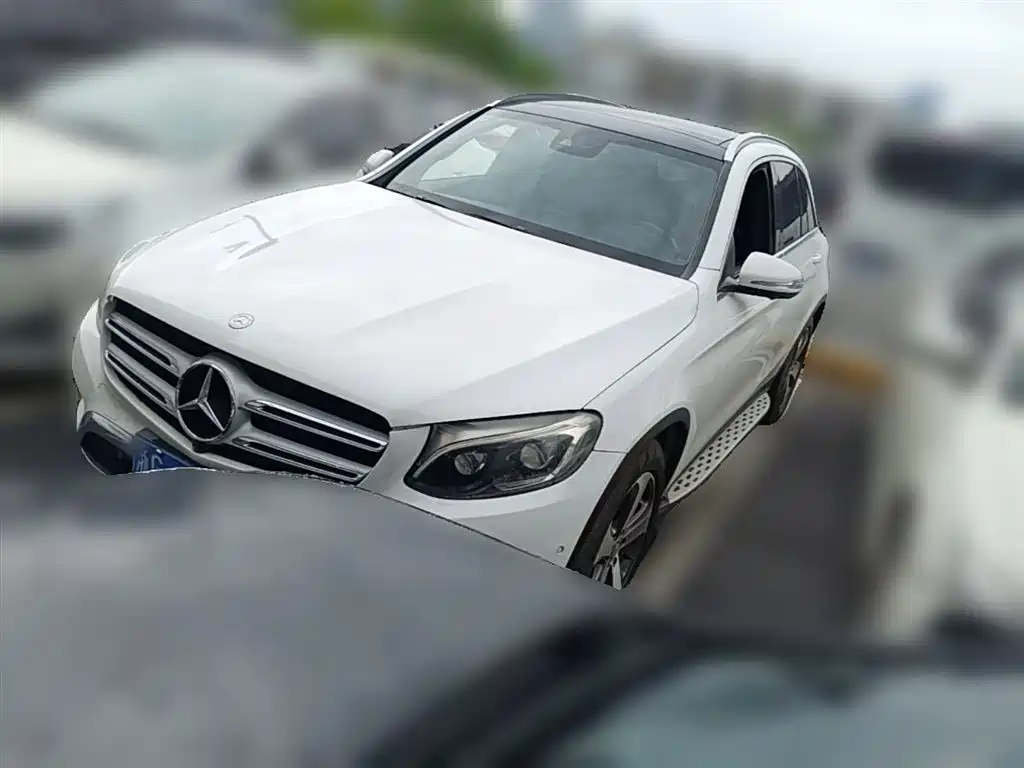 Mercedes-Benz GLC 2016 GLC 300 4MATIC Dynamic фото 3