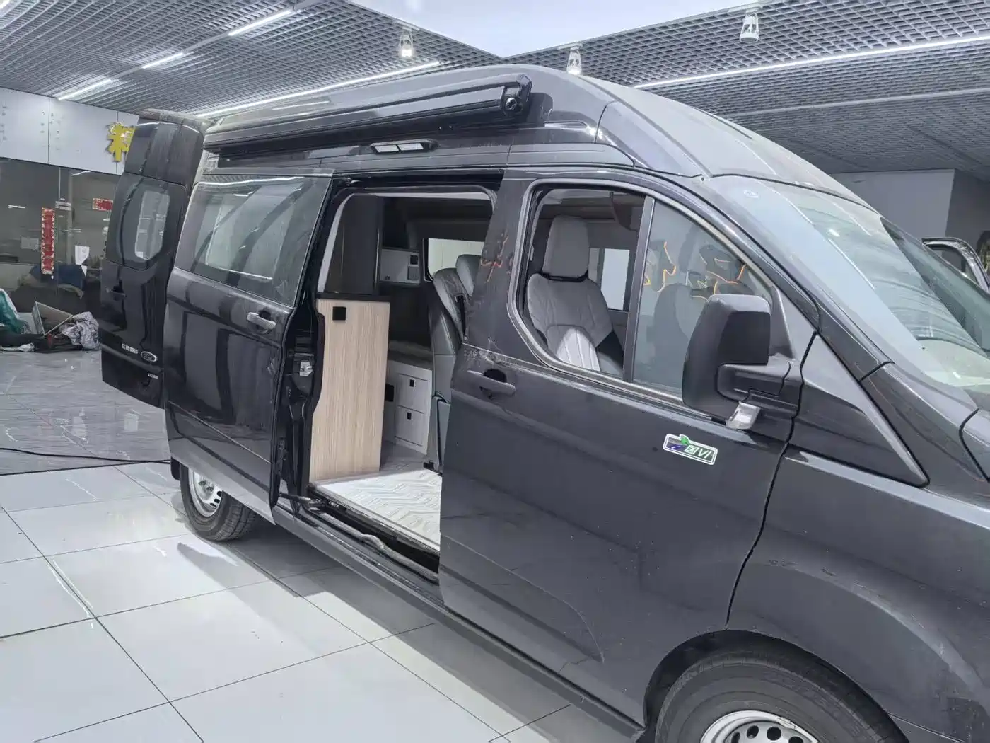 Ford Transit 2024