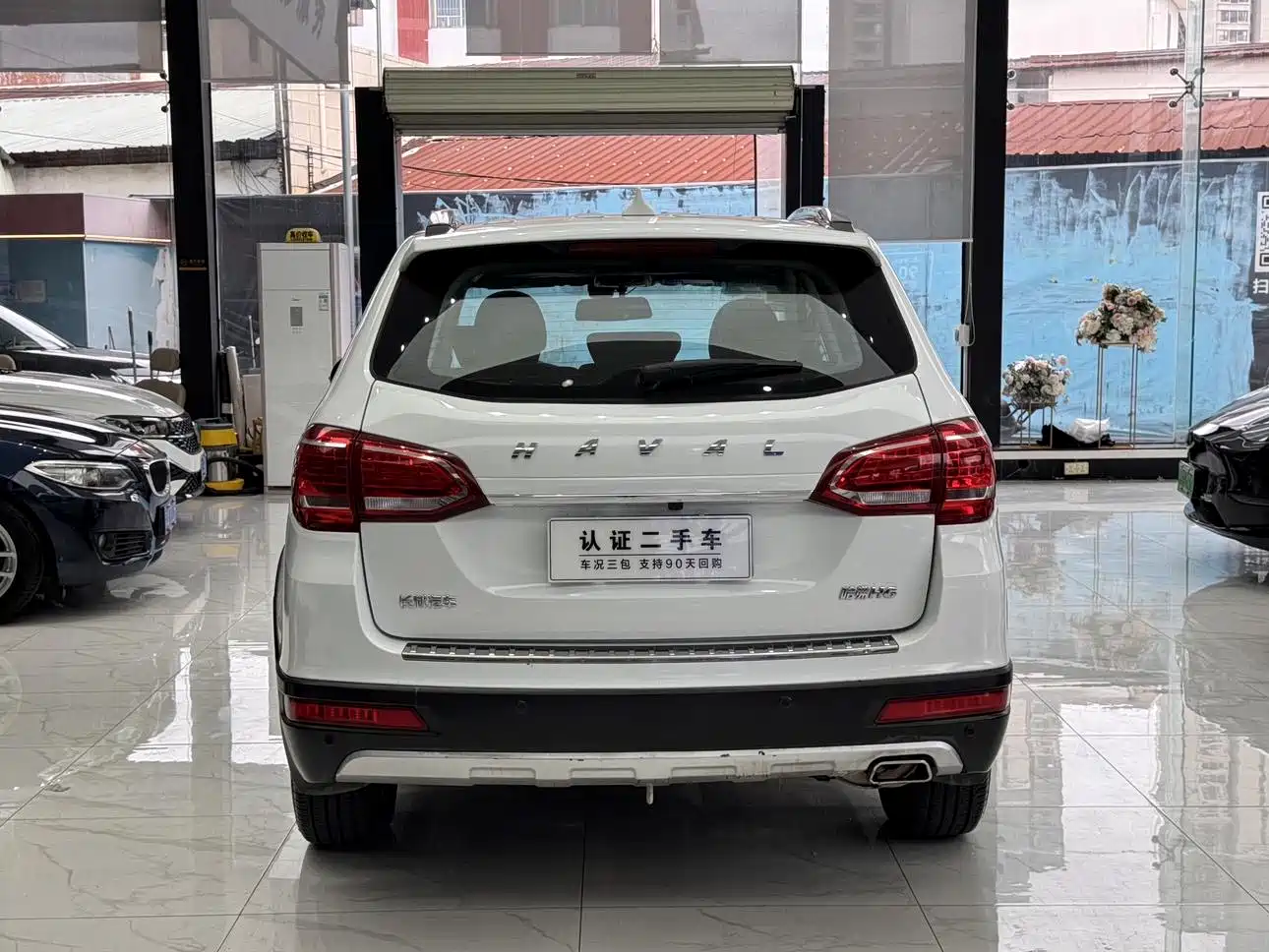 Photo 6 - Haval H6
