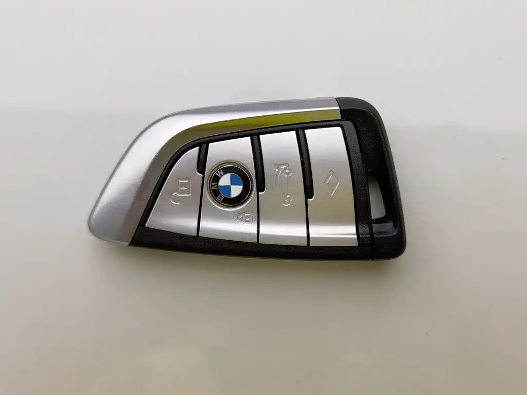 Фото 19 - BMW 5 Series