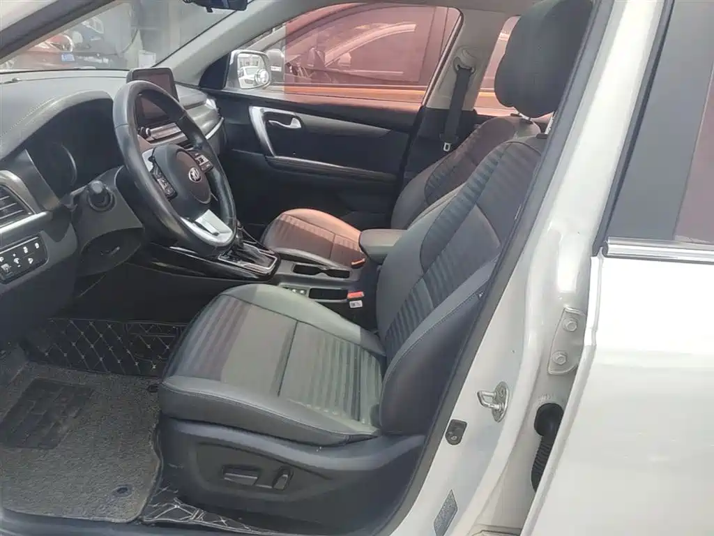 Kia Sportage 2018 2.0L Automatic Smart Luxury (China V) фото 15