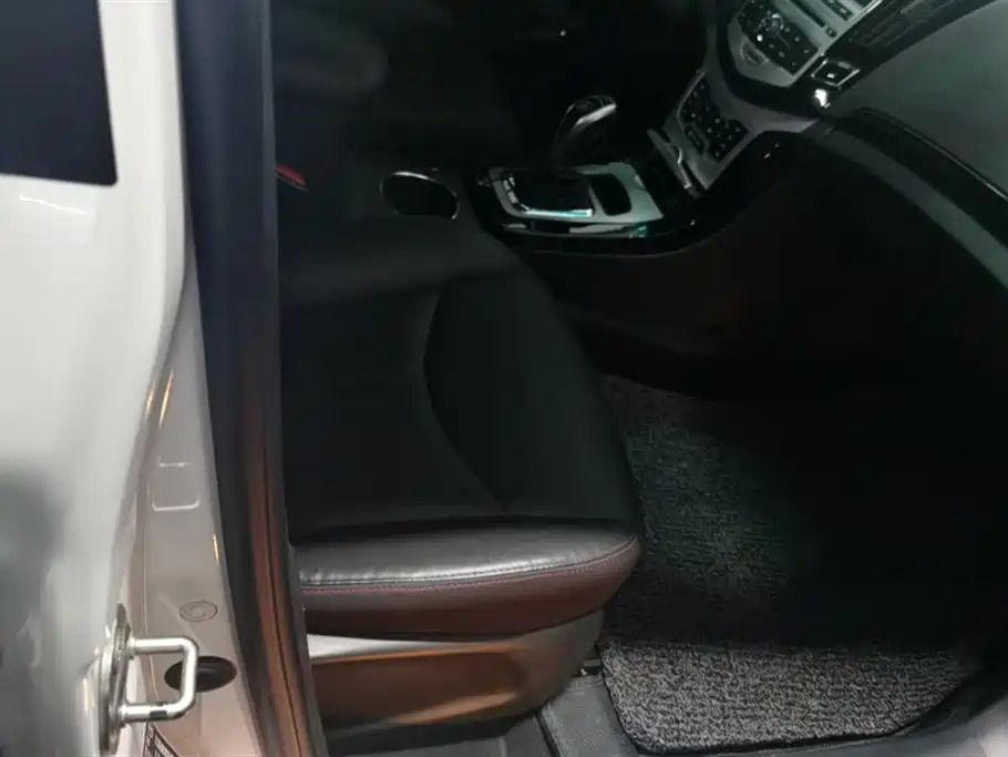 BYD e5 2016 300 Luxury фото 8