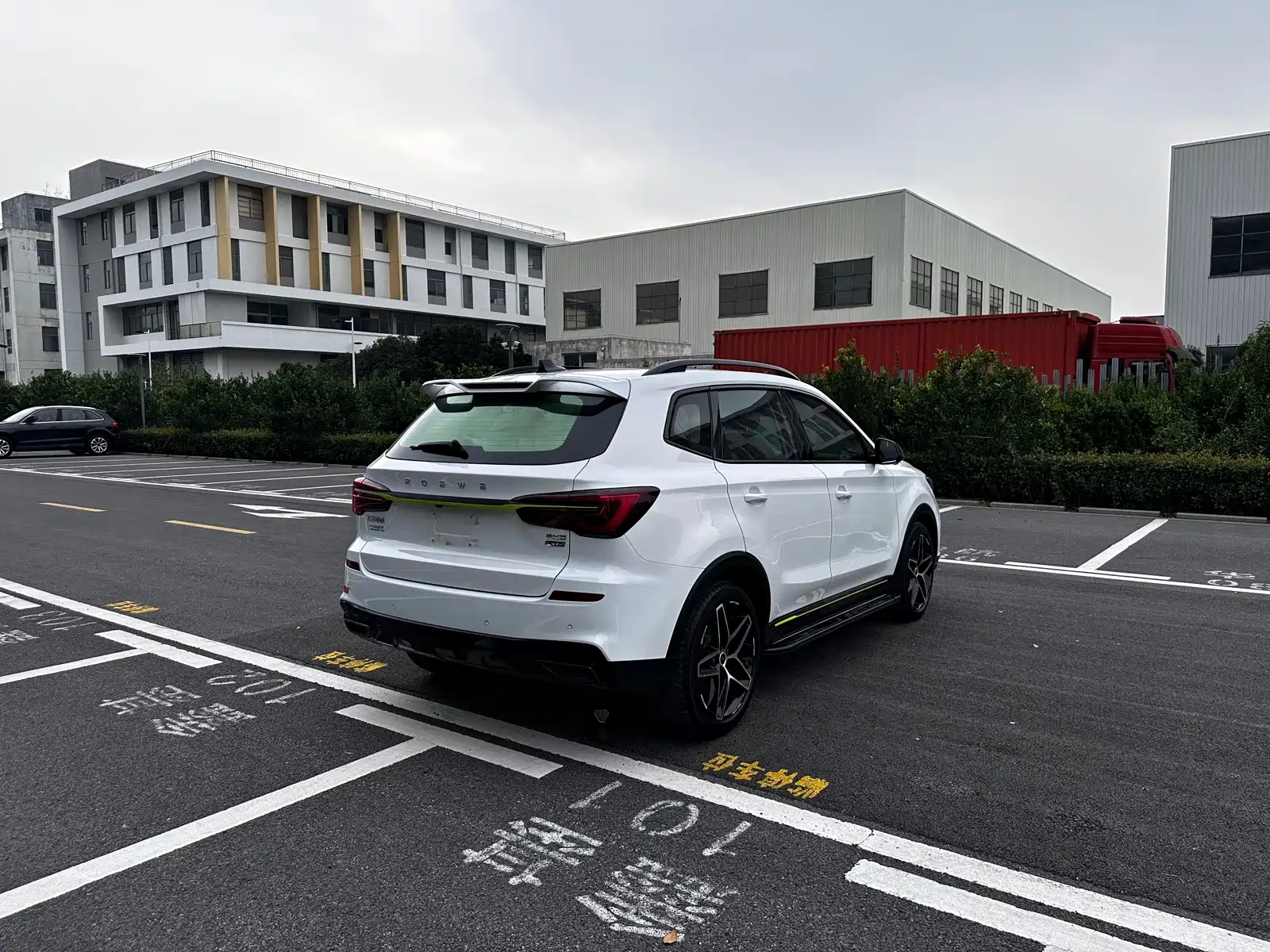 Фото 6 - Roewe RX5
