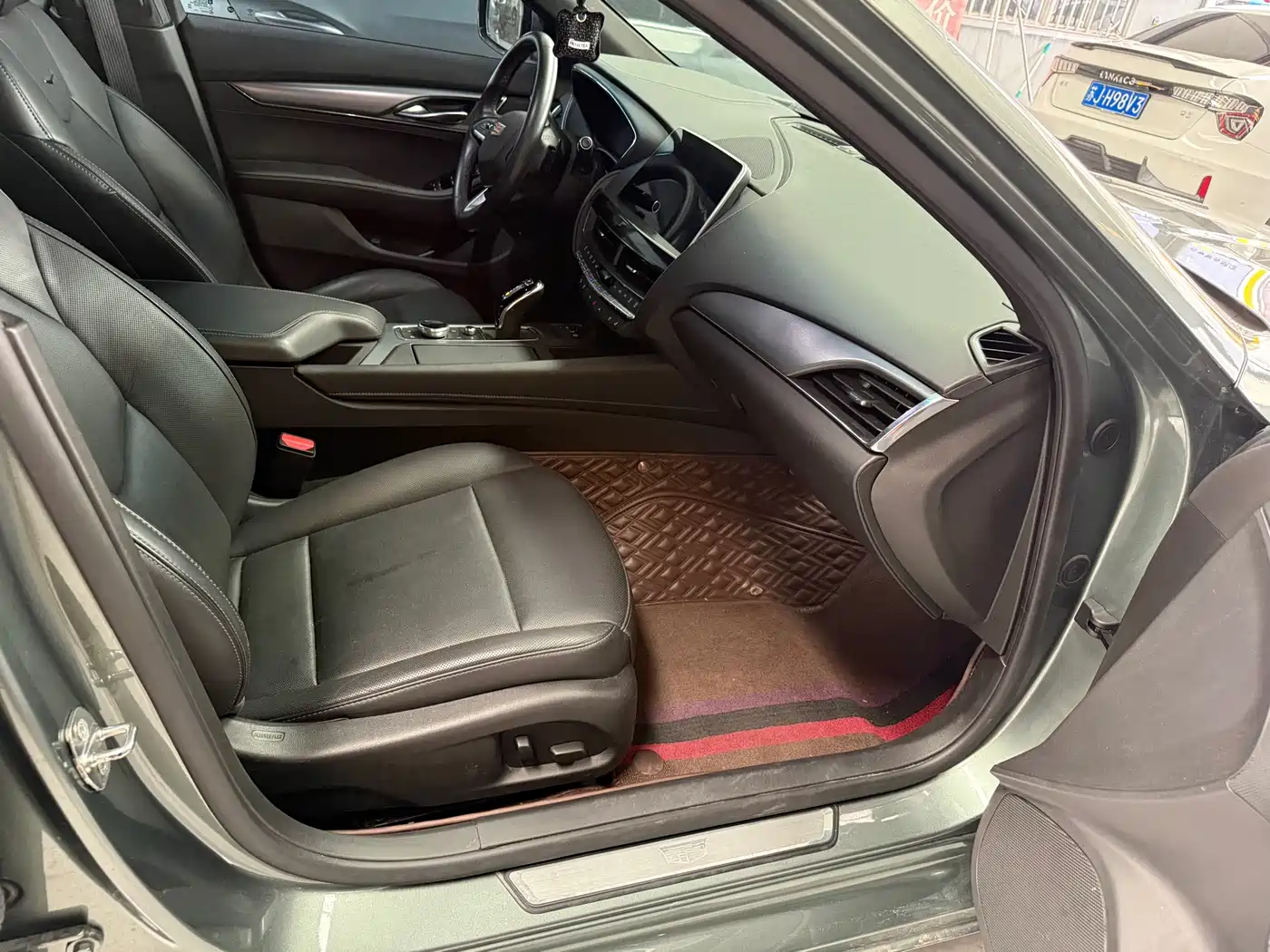 Cadillac CT5 2022 28T Fashion Edition фото 19