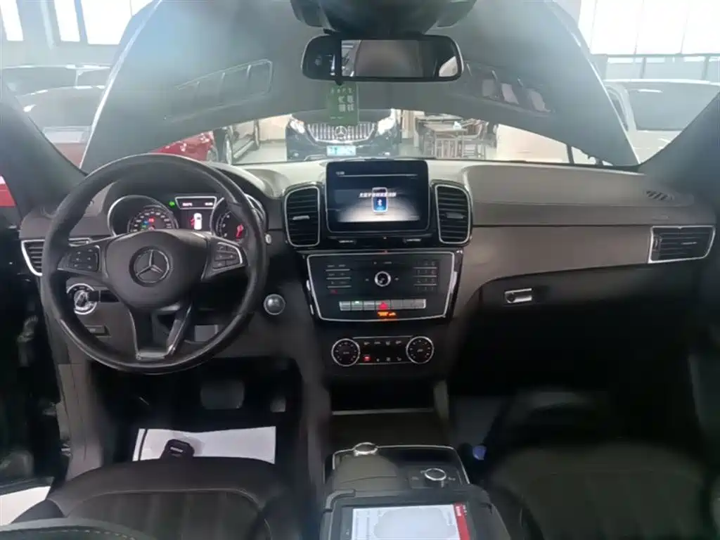 Mercedes-Benz GLE 2017 GLE 320 4MATIC Dynamic фото 10