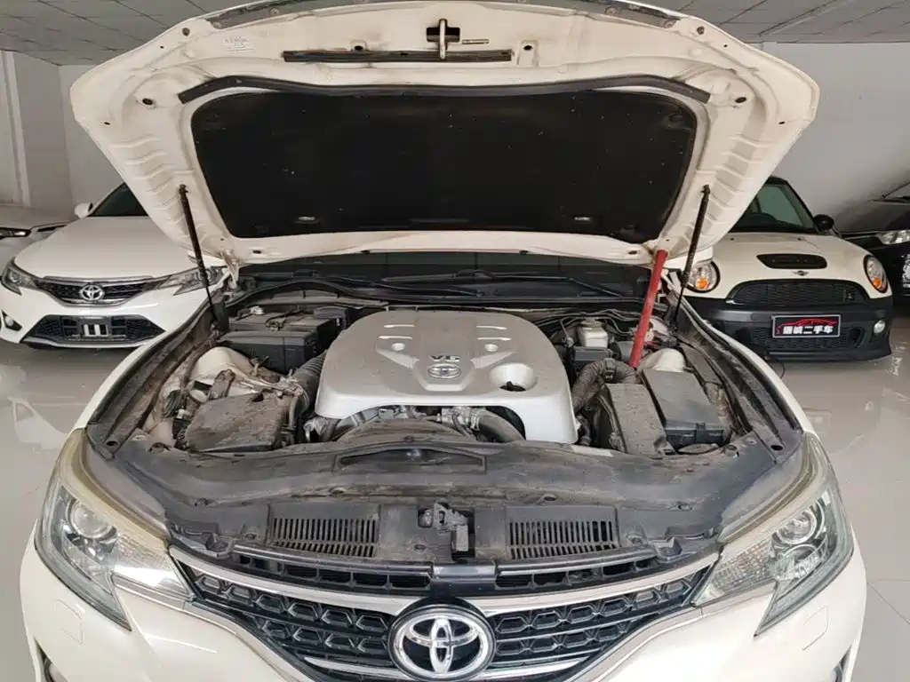 Toyota Reiz 2017 2013 2.5V Premium Edition