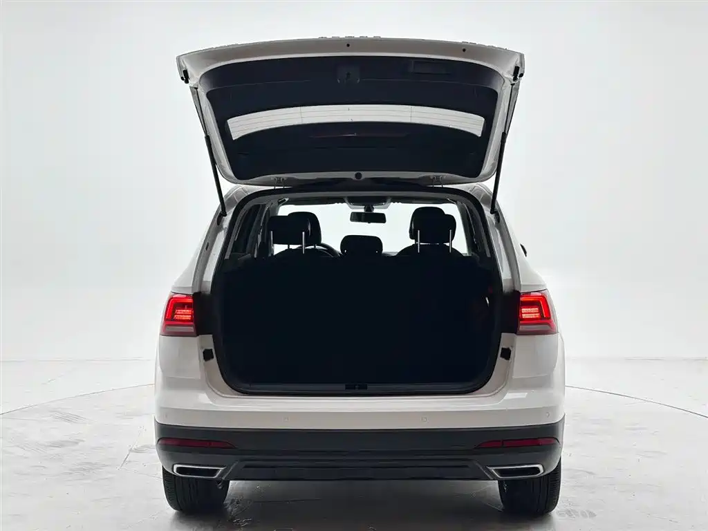 Volkswagen Tharu 2021 Model 280TSI 2WD Comfort Edition фото 8