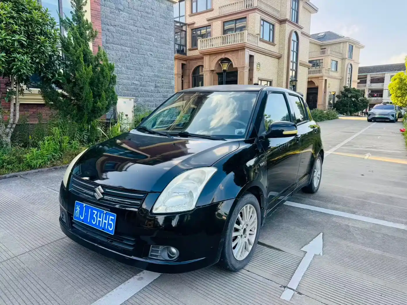 Suzuki Swift 2009 Model 1.5L Automatic Moke Edition