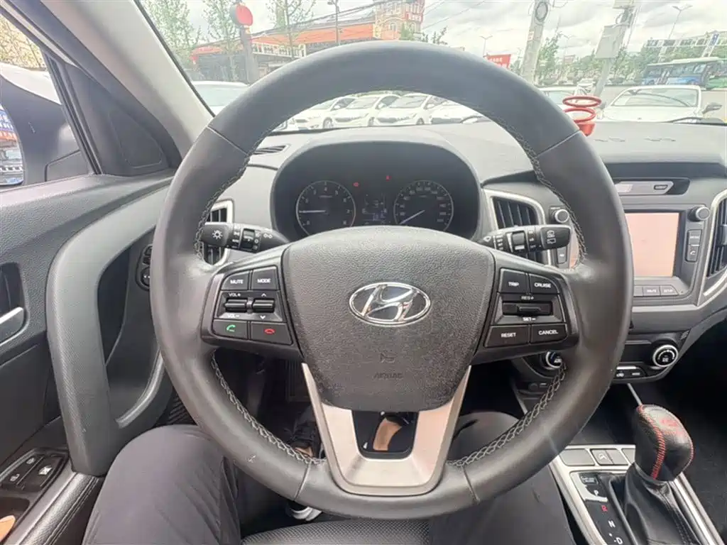 Hyundai Beijing Hyundai ix25 2015 1.6L Automatic FWD Premium DLX фото 8