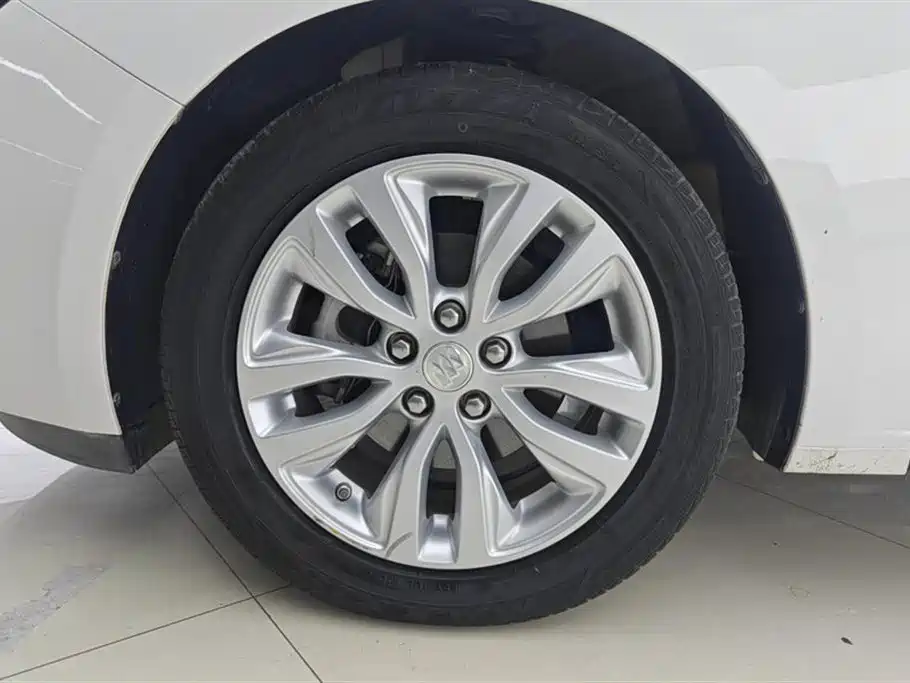 Buick Excelle 2022 2021 Facelift Exemplar 1.5L Auto Elite