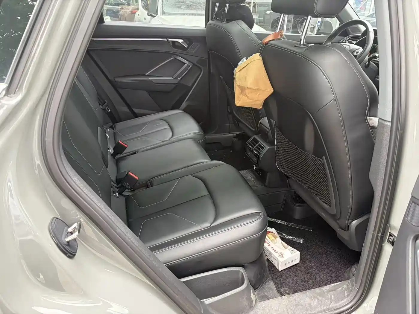Audi Q3 2024 35 TFSI Fashion Sport фото 7