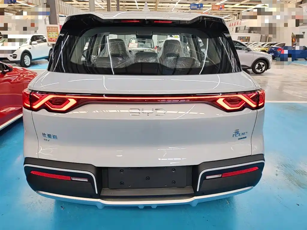 BYD Yuan UP 2025 Smart Drive Edition 401KM Vitality Version фото 6