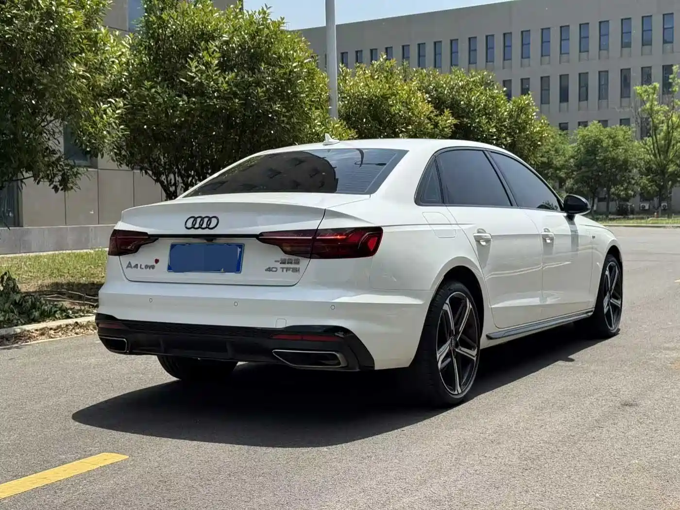Audi A4L 2024 40 TFSI Luxury Dynamic фото 6